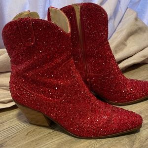 Betsey Johnson Diva Red Bootd